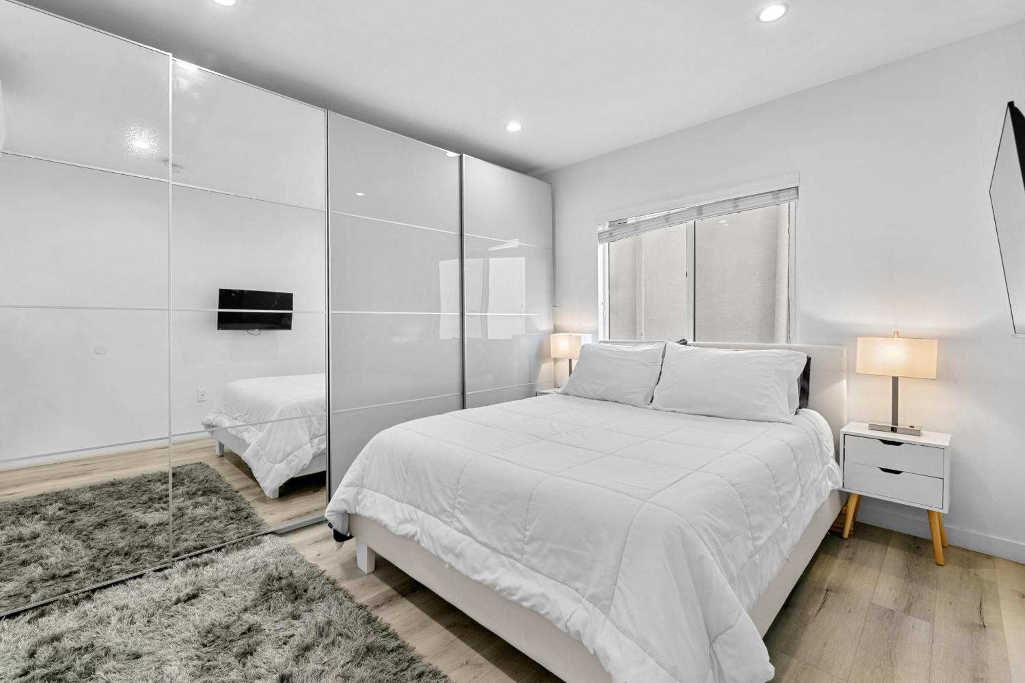Muirfield Chic City Bungalow With Parking Лос-Анджелес Экстерьер фото